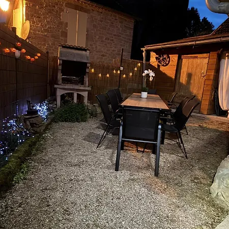 Le Clos Des Pierres Dorees 別荘 *