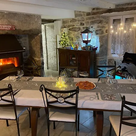 Le Clos Des Pierres Dorees Rignac
