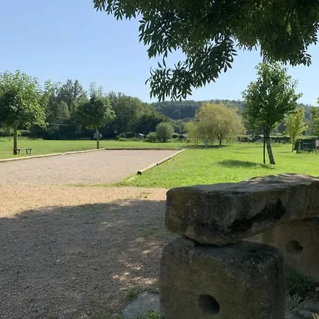 Le Clos Des Pierres Dorees Rignac